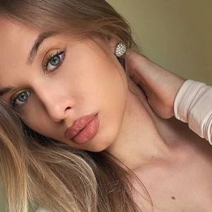 Patrycja z "Love Island" kokietuje prosto z łóżka. Koronkowa bielizna przyciąga wzrok [ZDJĘCIE]