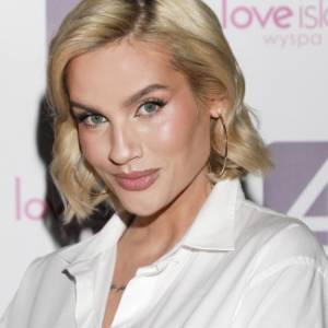 Karolina Gilon bez skrępowania odsłoniła pokryte tatuażami ciało. Tak pozowała w skąpym body [ZDJĘCIA]