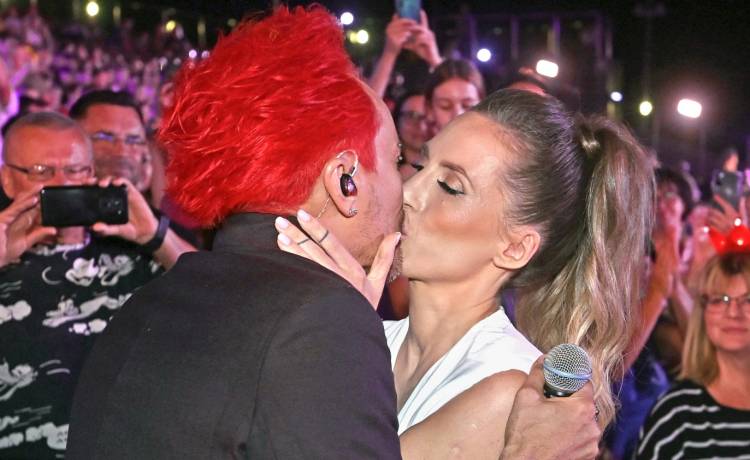 Pola Wiśniewska pokazała wynik testu ciążowego. Znów spodziewa się dziecka? Tak zareagował Michał