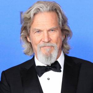 Jeff Bridges pokazał zdjęcie z ogoloną głową i zdradził, jak się czuje. Aktor walczy z nowotworem                                             