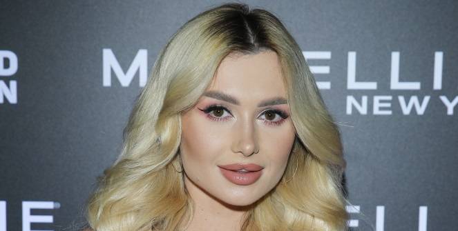 Wersow odsłoniła głęboki dekolt. Fani zbierają szczęki z podłóg: "Piękna!" [FOTO]