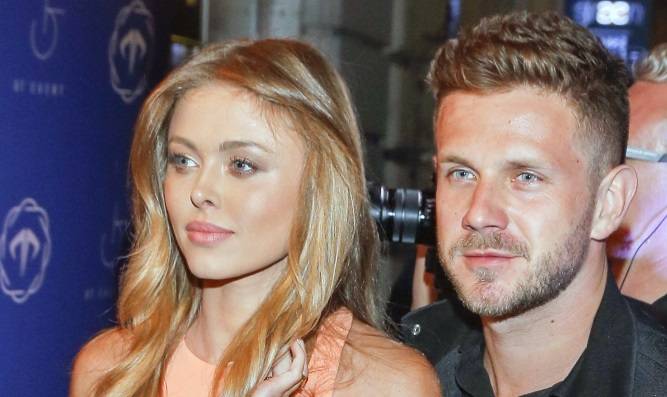 Joanna Opozda i Antek Królikowski do siebie wrócili. Zdjęciem potwierdzili, że znów są razem [FOTO]