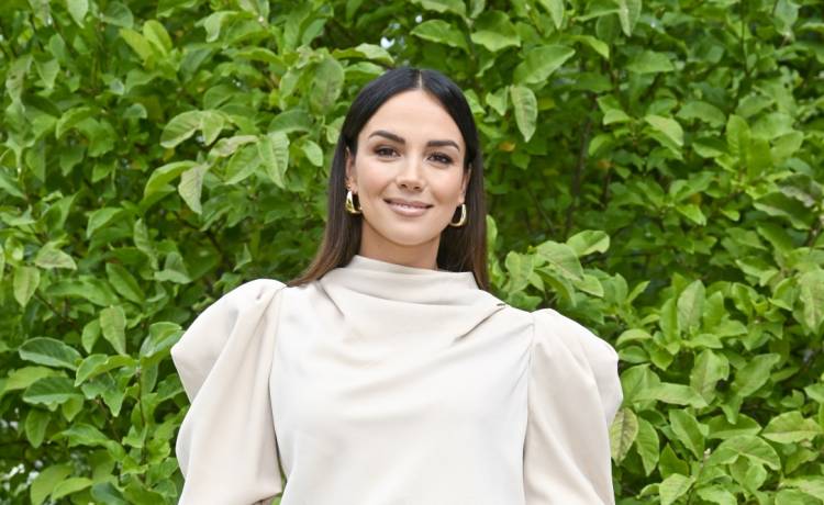 Paulina Krupińska z córką i babcią. Rodzinne ujęcie wzruszyło internautów: "Jakie jesteście podobne" [FOTO]