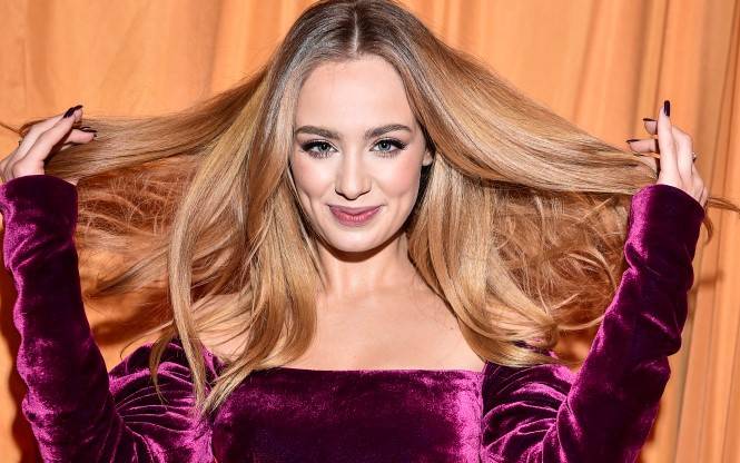 Wiktoria Gąsiewska w seksownej stylizacji. Fani: "Najpiękniejsza aktorka młodego pokolenia"