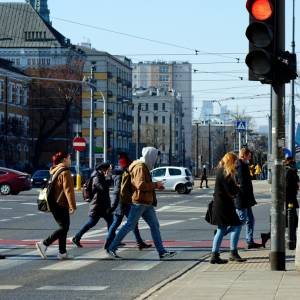 RCB wydało alert. "Zrezygnuj z aktywności na zewnątrz". Jak się chronić?