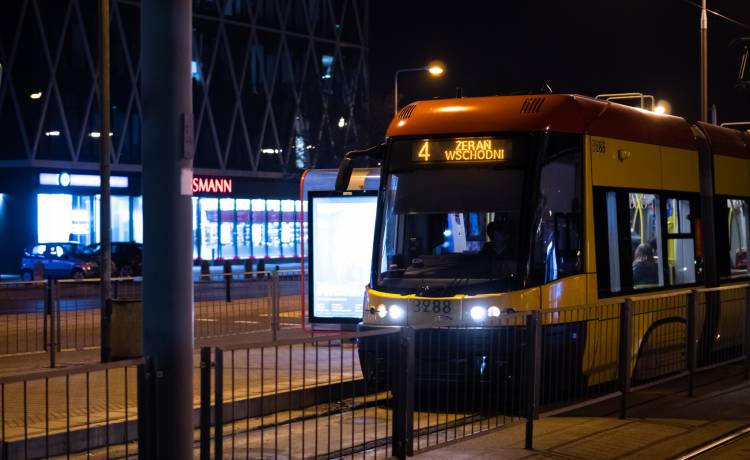 Bohaterska postawa motorniczej. Zamknęła agresywnego pasażera w tramwaju