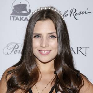 Naturalna Ola Nowak śmiało eksponuje dekolt! Gorący kadr trafił do sieci! [FOTO]