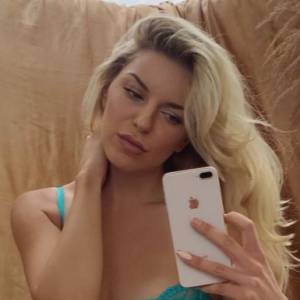 Oliwia z "Love Island" odsłania ciało w bieliźnie. Wyznała, że przytyła. "Całkiem apetyczny ten prosiaczek"