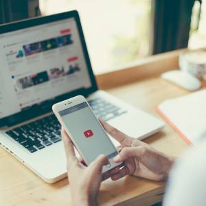 YouTube Vanced zakończył działalność. Google Play Protect rekomenduje odinstalowanie aplikacji