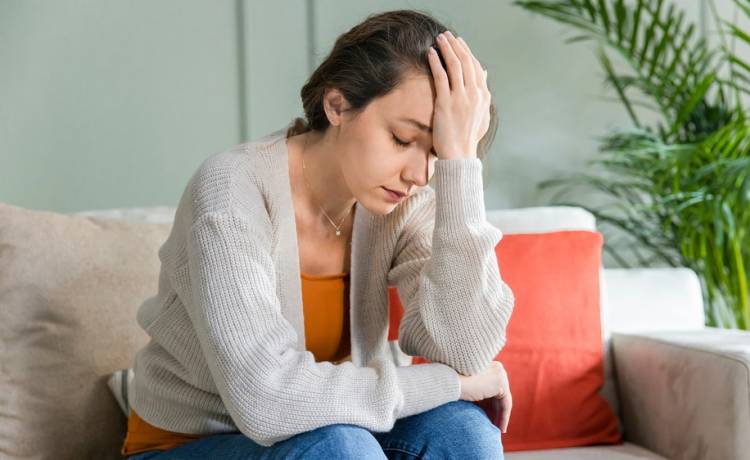 Niedobór witaminy B12 - jakie daje objawy?