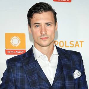 Mateusz Damięcki padł ofiarą oszustwa. Ostrzegł swoich fanów