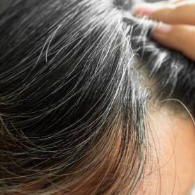Co na siwe włosy? To najmodniejszy trend