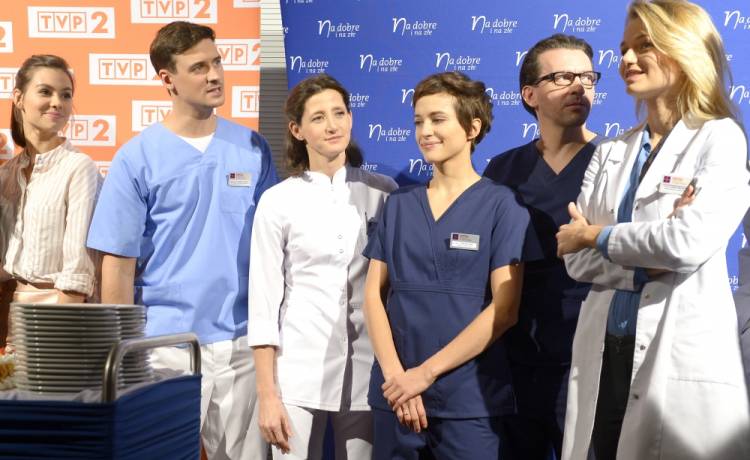 Koniec emisji "Na dobre i na złe". Skandal w ostatnim odcinku serialu!                       