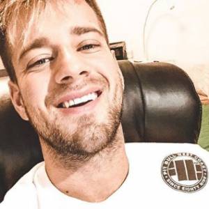 Franek z "Love Island" w nowym związku. Pokazał partnerkę!