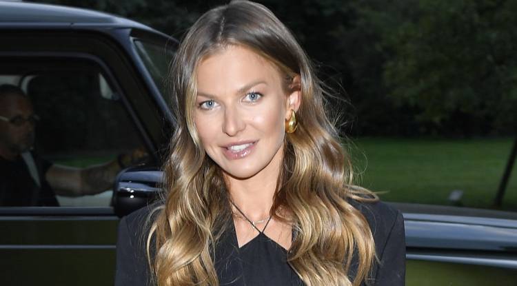 Anna Lewandowska nagrała zabawy córek. Klara i Laura niemal "zapomniały" o kamerze! [WIDEO]