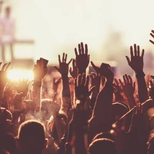 Gusta muzyczne Polaków... Kto jakich utworów słucha? Jest konkretna "reguła"