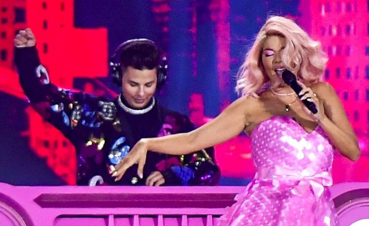 Pod komentarzem o Allanie i Edycie Górniak rozpętała się burza. Teraz autorka odpowiada na hejt