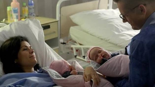 Poród Kingi w "M jak miłość" z wpadką scenarzystów? Internauci komentują!