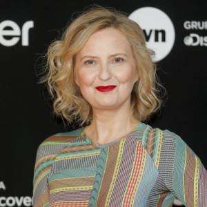 Iza Kuna odsłoniła nagie ciało. 52-letnia aktorka w odważnej sesji! [FOTO]