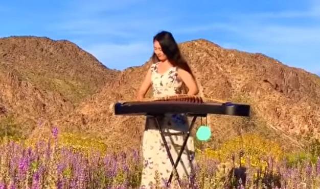 Cover hitu Michała Szpaka hitem sieci! Jak brzmi "Color Of Your Life" prosto z Chin? [WIDEO]                                           