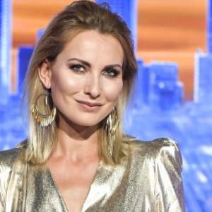 Joanna Moro w stroju kąpielowym rozpoczęła sezon na morsowanie. "Jestem cała fioletowa"                                                                                                                         