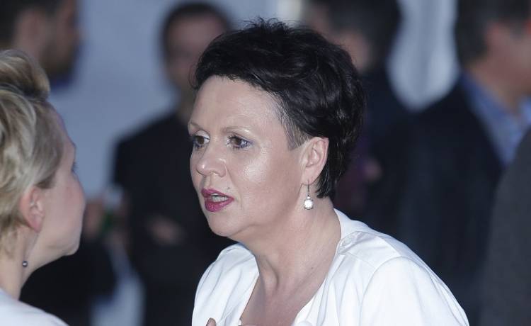 Gwiazda "M jak miłość" opublikowała niepokojące nagranie. "Samochód rozbity, kierowca w szoku"