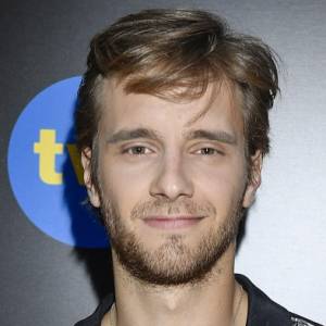 Maciej Musiał odsłonił wysportowany brzuch. Fanki oszalały: "Szukasz żony?" [FOTO]